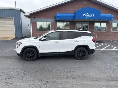 Photos of 2022 GMC Terrain SLE for sale in Chambersburg, PA at Kyner's Auto Sales, Inc.