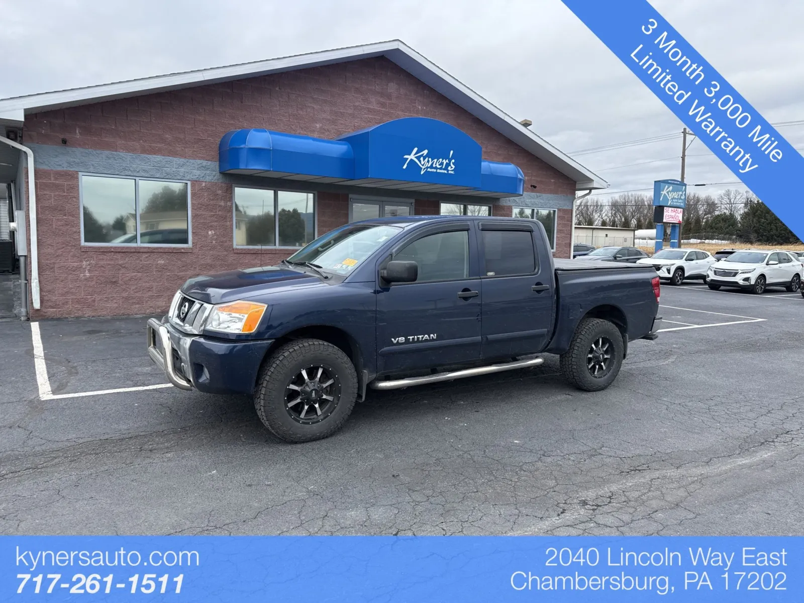 2012 Nissan Titan SV's photo