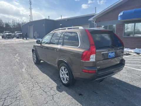 More photos of 2014 Volvo XC90 3.2 at Kyner's Auto Sales, Inc., PA
