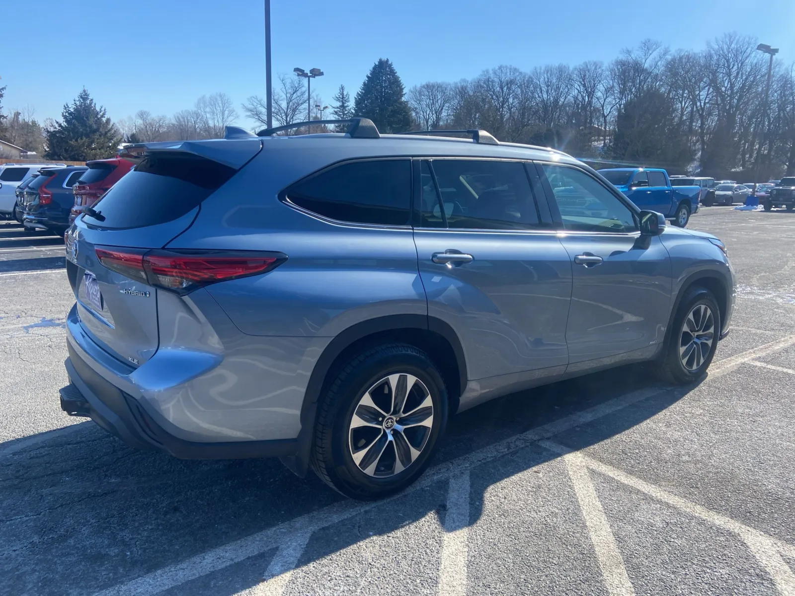 2022 Toyota Highlander Hybrid XLE — photo 6