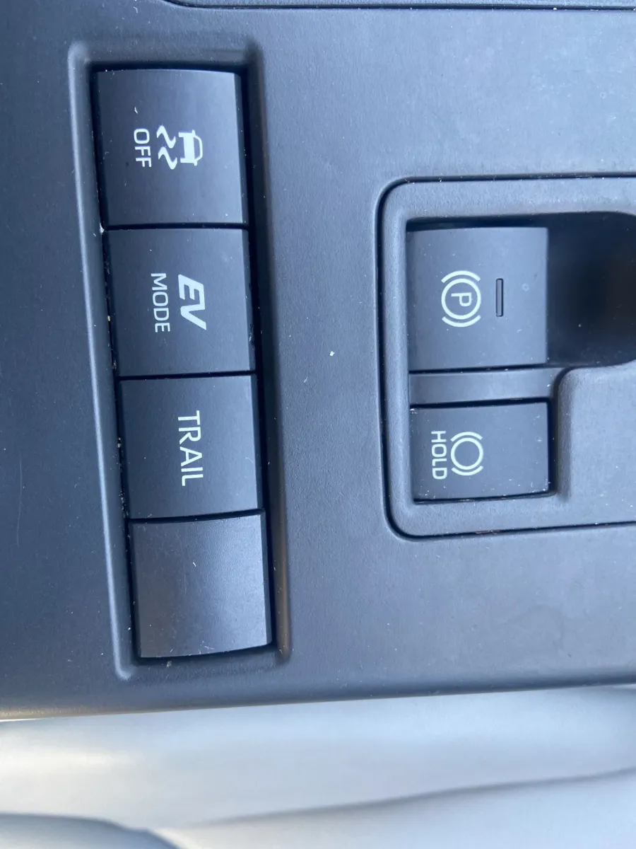 2022 Toyota Highlander Hybrid XLE — photo 20
