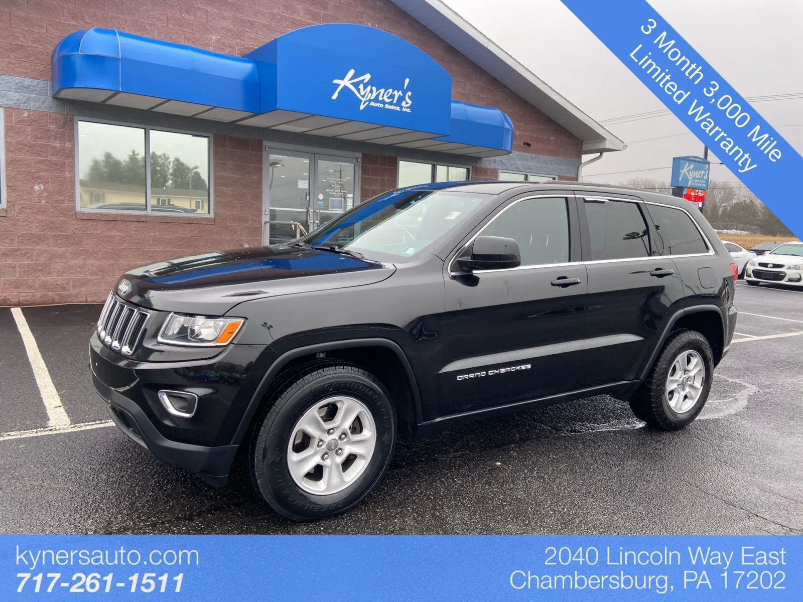 Black 2016 Jeep Grand Cherokee Laredo for sale in Chambersburg, PA