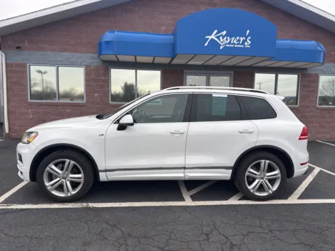Another view of 2014 Volkswagen Touareg V6 TDI for sale in Chambersburg, PA at Kyner's Auto Sales, Inc.