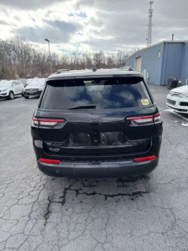 More photos of 2022 Jeep Grand Cherokee L Altitude at Kyner's Auto Sales, Inc., PA
