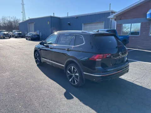 More photos of 2022 Volkswagen Tiguan 2.0T SEL R-Line at Kyner's Auto Sales, Inc., PA