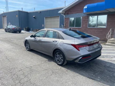 More photos of 2024 Hyundai Elantra Hybrid Blue at Kyner's Auto Sales, Inc., PA