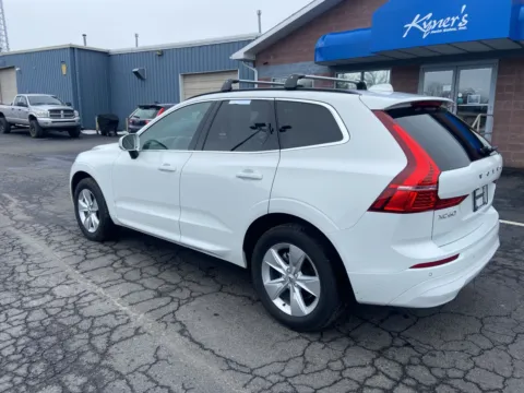 More photos of 2022 Volvo XC60 B5 Momentum at Kyner's Auto Sales, Inc., PA
