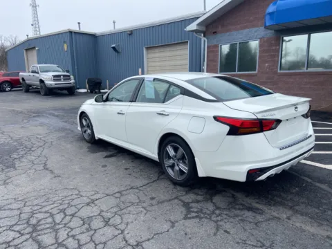 More photos of 2022 Nissan Altima 2.5 SL at Kyner's Auto Sales, Inc., PA