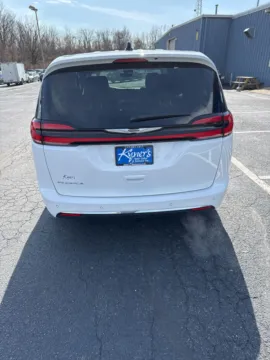 More photos of 2024 Chrysler Pacifica Touring L at Kyner's Auto Sales, Inc., PA
