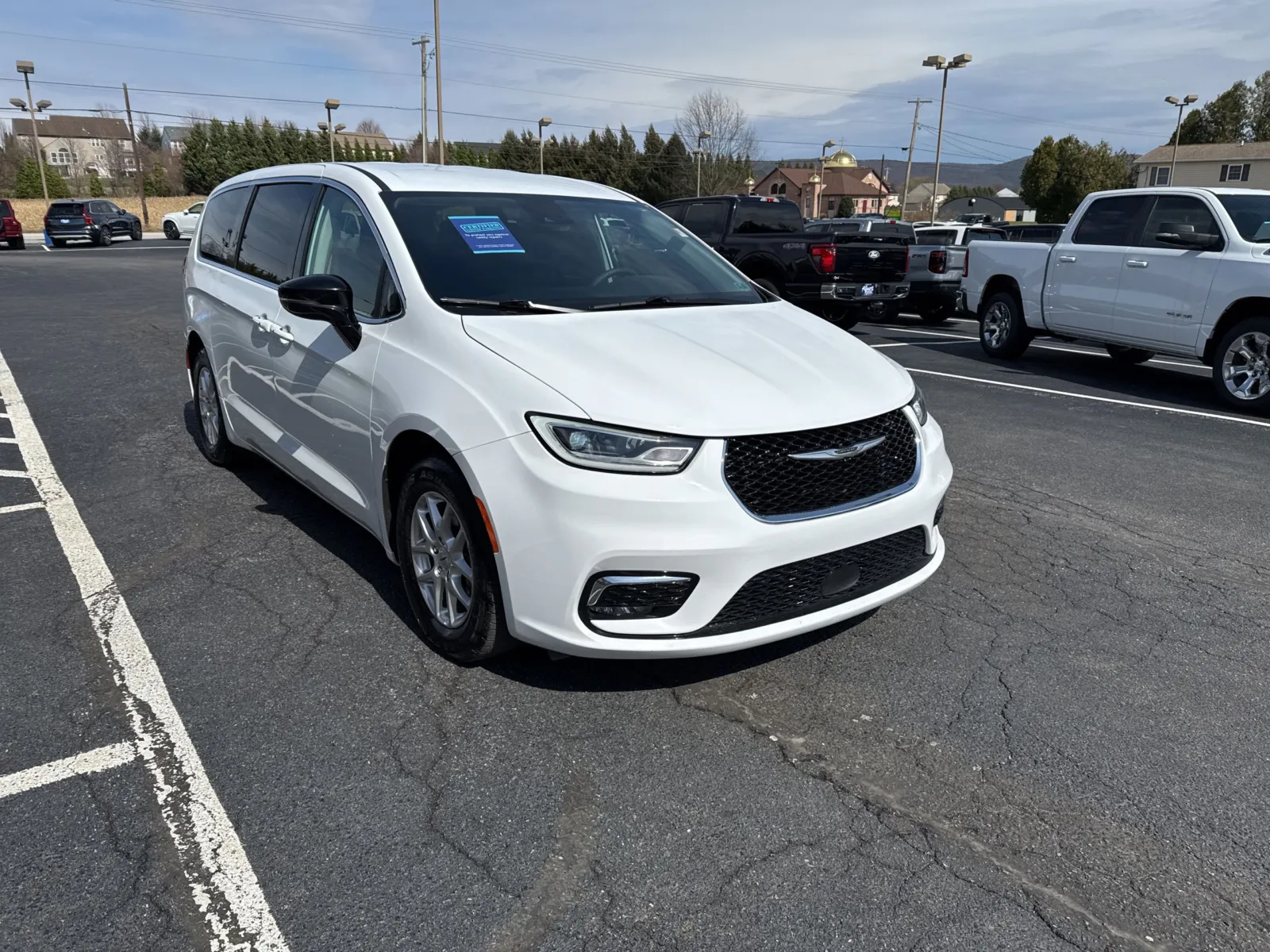 2024 Chrysler Pacifica Touring L - Photo 8