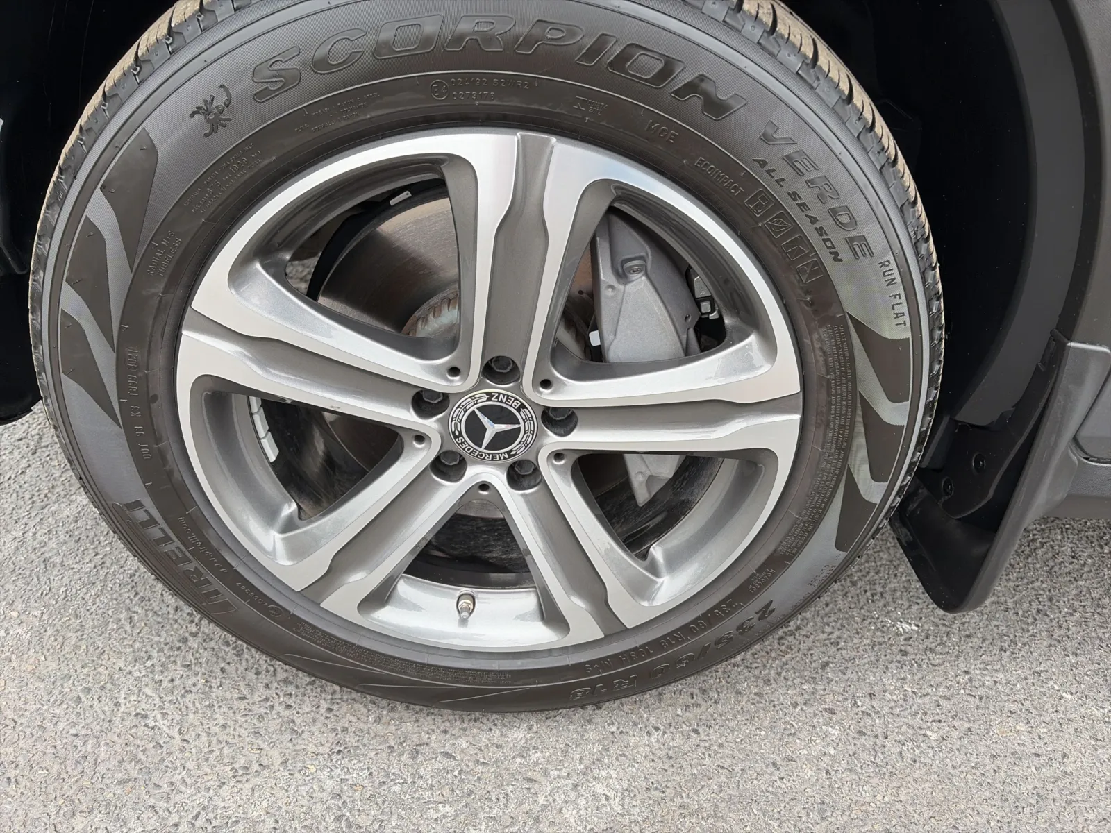 2022 Mercedes-Benz GLC GLC 300 — photo 10