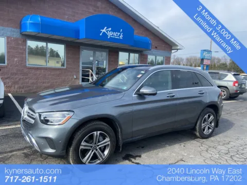 Black 2022 Mercedes-Benz GLC 300 for sale in Chambersburg, PA