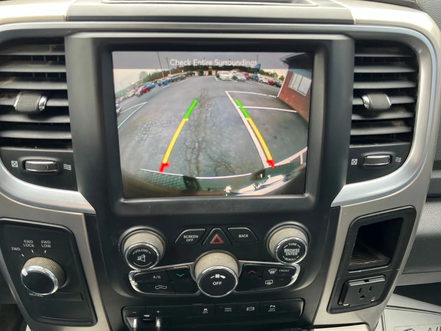 2016 Ram 3500 Big Horn — photo 14