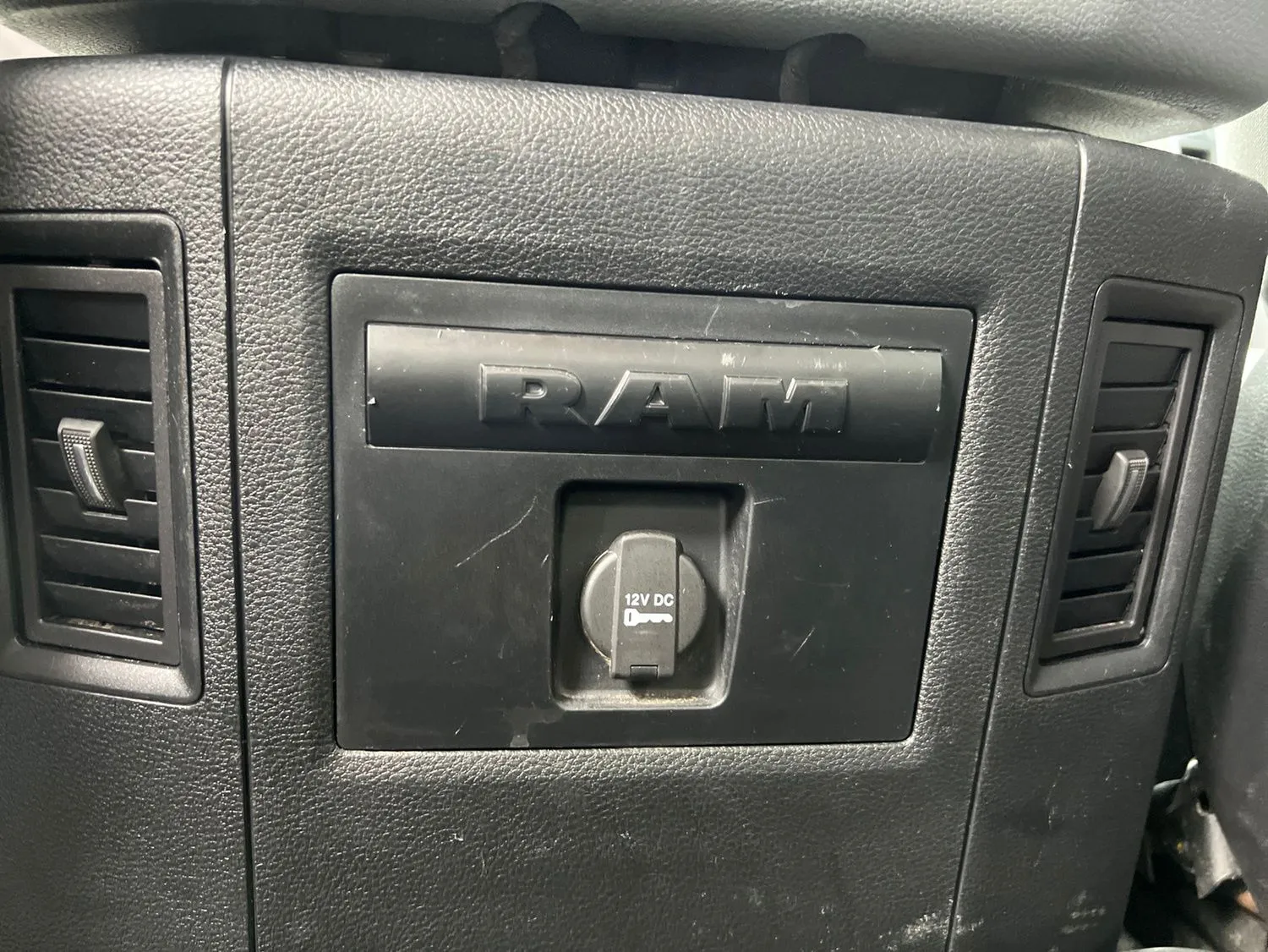 2016 Ram 3500 Big Horn — photo 20
