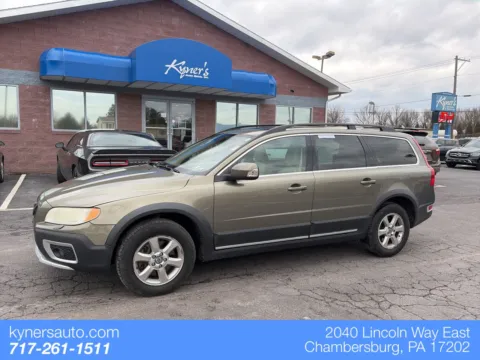 Blue 2010 Volvo XC70 3.2 for sale in Chambersburg, PA