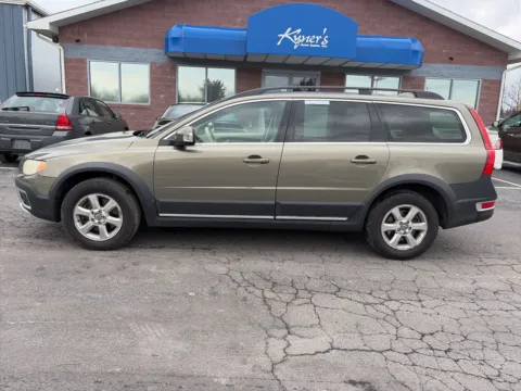 Photos of 2010 Volvo XC70 3.2 for sale in Chambersburg, PA at Kyner's Auto Sales, Inc.