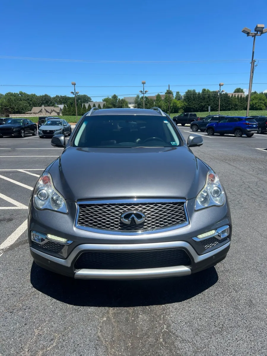 2017 INFINITI QX50 Base — photo 9