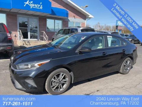 Black 2022 Kia Forte LXS for sale in Chambersburg, PA