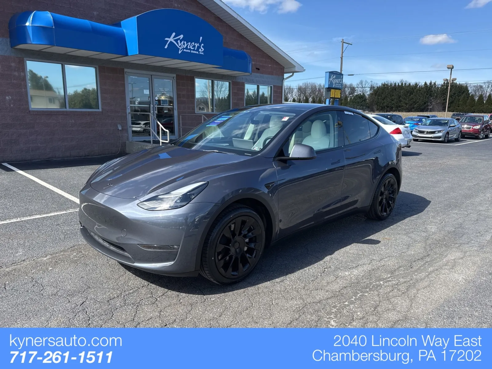 Blue 2023 Tesla Model Y Long Range for sale in Chambersburg, PA