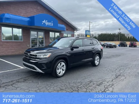 Black 2021 Volkswagen Atlas 2.0T SE w/Technology for sale in Chambersburg, PA