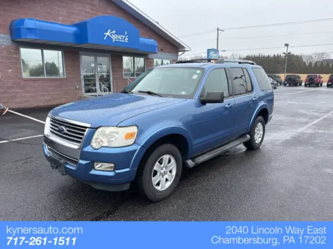 Blue 2009 Ford Explorer XLT for sale in Chambersburg, PA