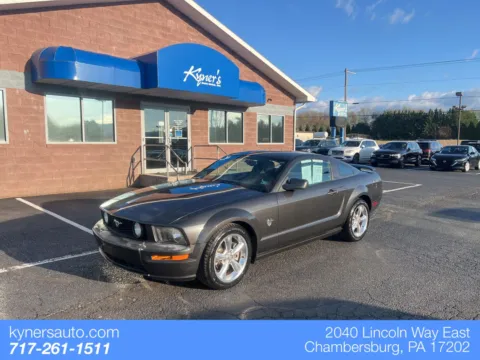 Gray 2009 Ford Mustang GT Premium for sale in Chambersburg, PA