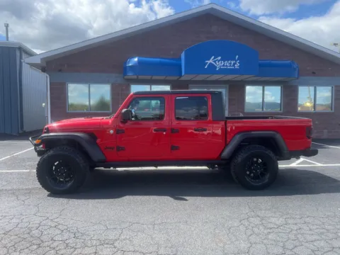 Another view of 2020 Jeep Gladiator Sport for sale in Chambersburg, PA at Kyner's Auto Sales, Inc.