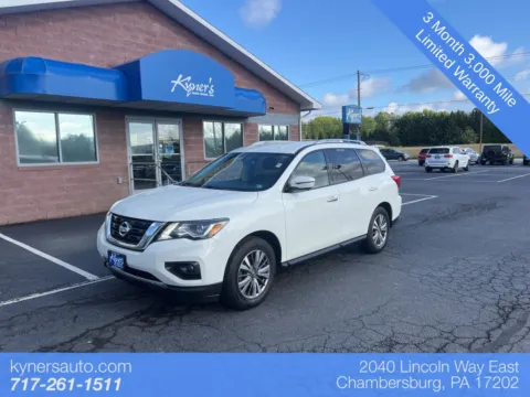 White 2019 Nissan Pathfinder SL for sale in Chambersburg, PA