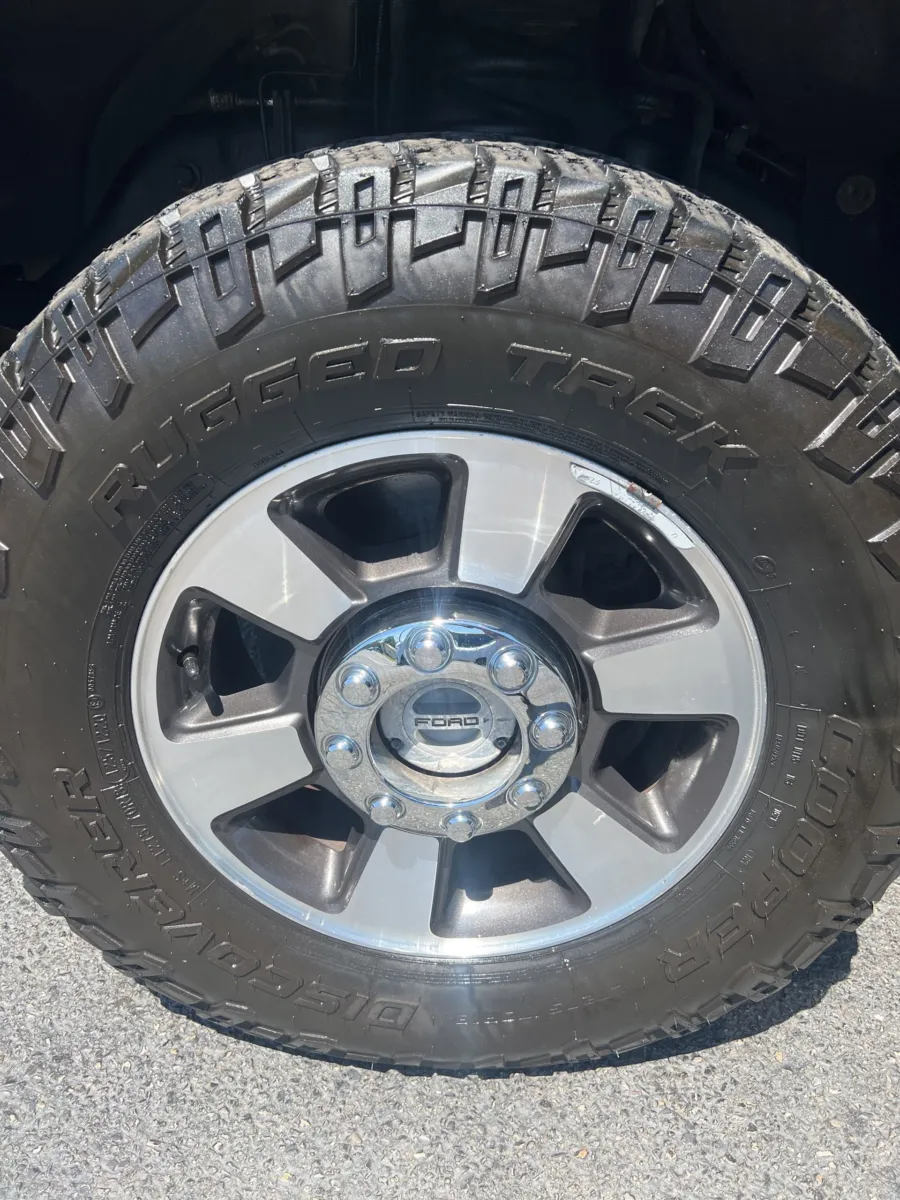 2016 Ford F-250SD Lariat — photo 12