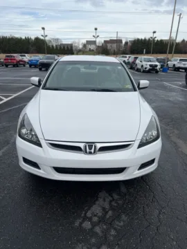 Another view of 2007 Honda Accord SE for sale in Chambersburg, PA at Kyner's Auto Sales, Inc.