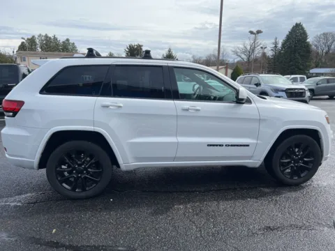 More photos of 2017 Jeep Grand Cherokee Altitude at Kyner's Auto Sales, Inc., PA