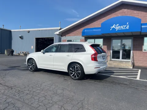 More photos of 2021 Volvo XC90 T6 Momentum at Kyner's Auto Sales, Inc., PA