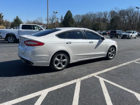 More photos of 2013 Ford Fusion SE at Kyner's Auto Sales, Inc., PA