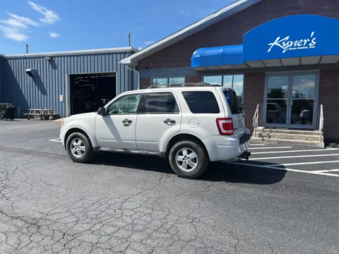Another view of 2009 Ford Escape XLT for sale in Chambersburg, PA at Kyner's Auto Sales, Inc.