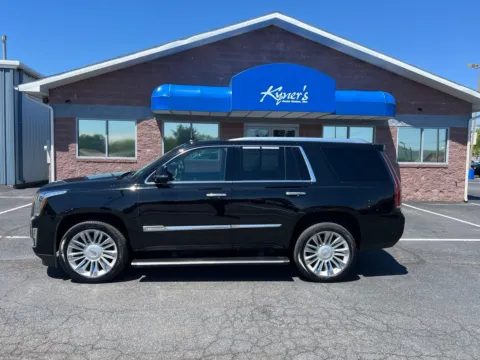 Another view of 2017 Cadillac Escalade Platinum Edition for sale in Chambersburg, PA at Kyner's Auto Sales, Inc.