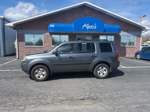 Another view of 2011 Honda Pilot LX for sale in Chambersburg, PA at Kyner's Auto Sales, Inc.
