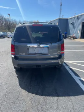 More photos of 2011 Honda Pilot LX at Kyner's Auto Sales, Inc., PA