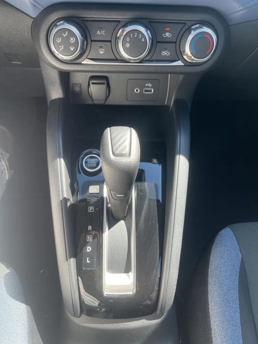2024 Nissan Versa 1.6 SV — photo 16