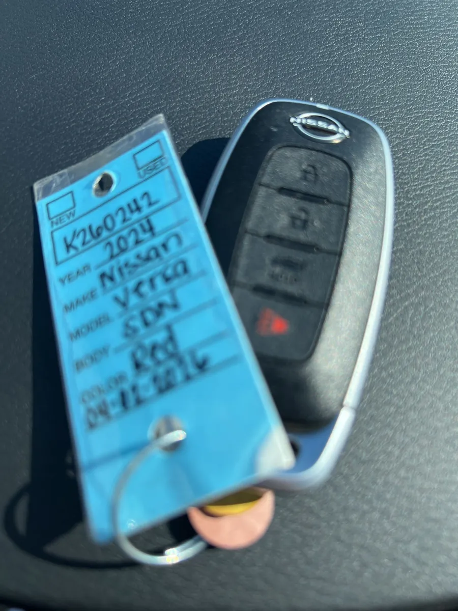 2024 Nissan Versa 1.6 SV — photo 26