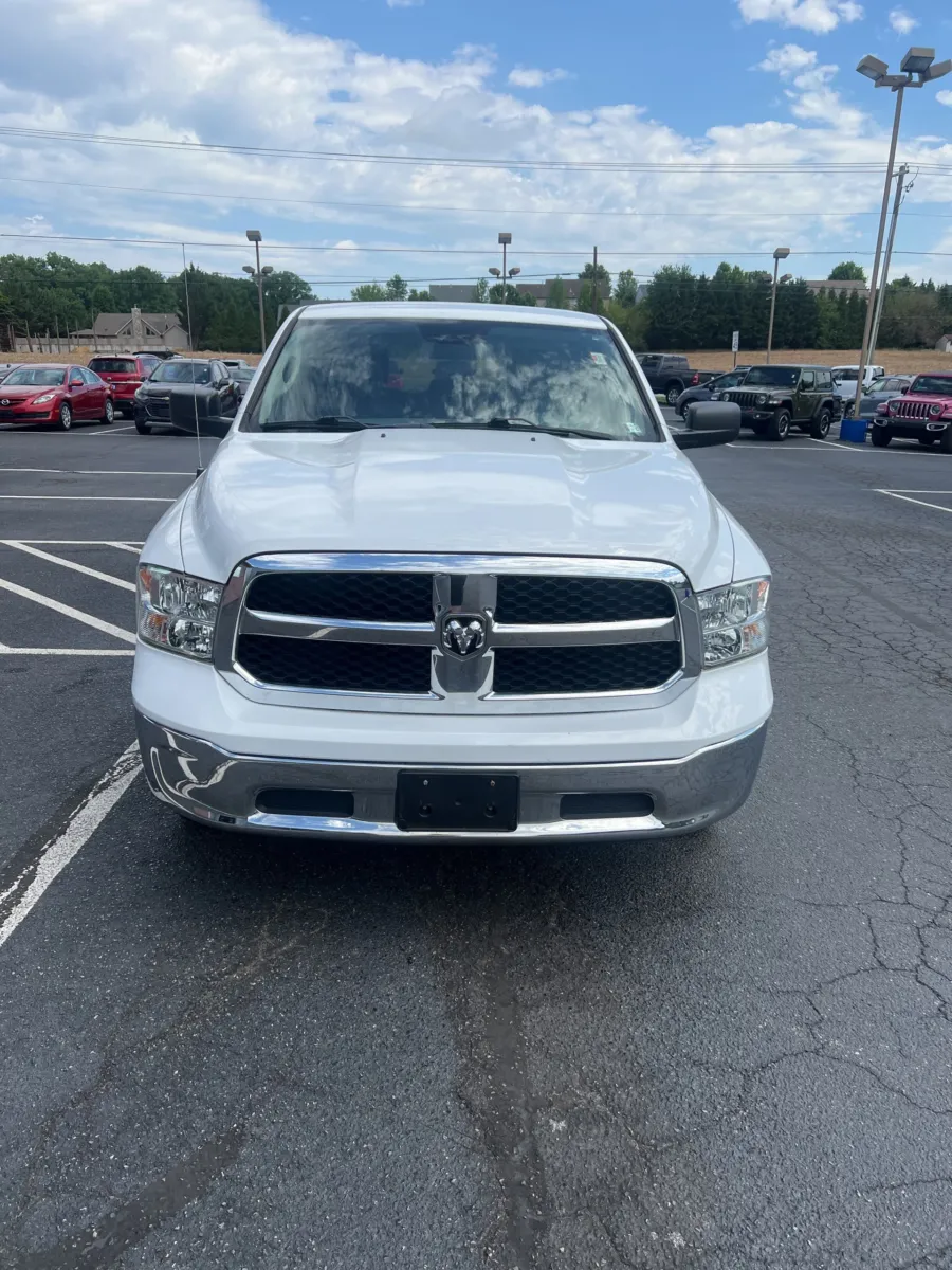 2019 Ram 1500 Classic Tradesman — photo 9