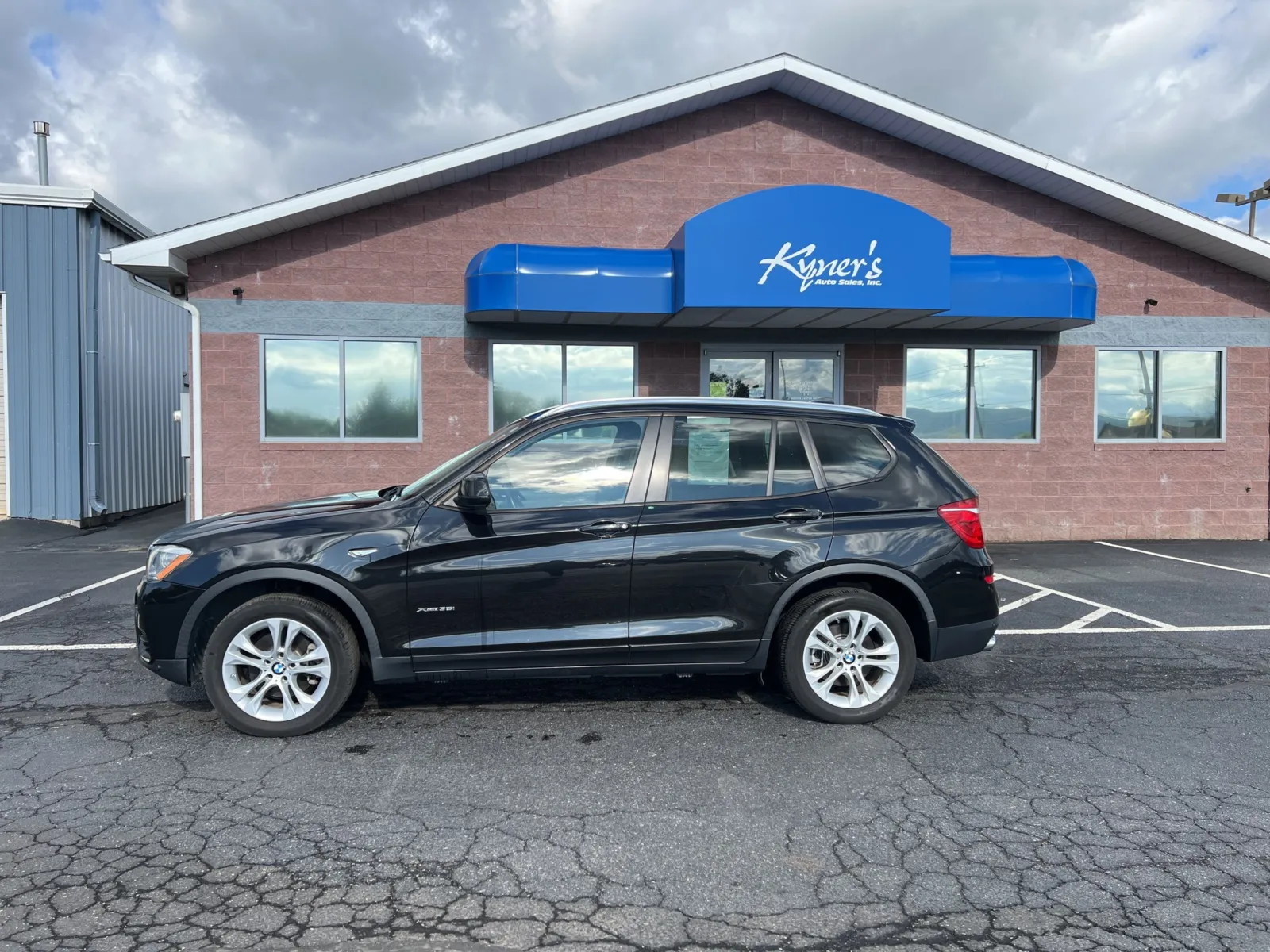 2017 BMW X3 xDrive35i — photo 3
