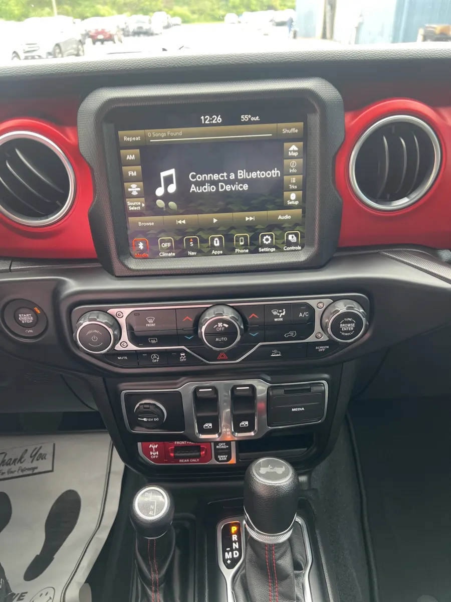 2022 Jeep Wrangler Rubicon - Photo 18