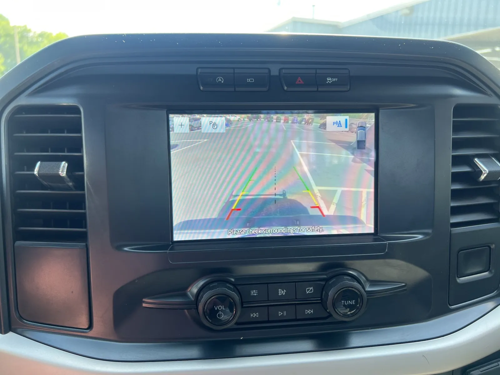 2021 Ford F-150 XL — photo 16