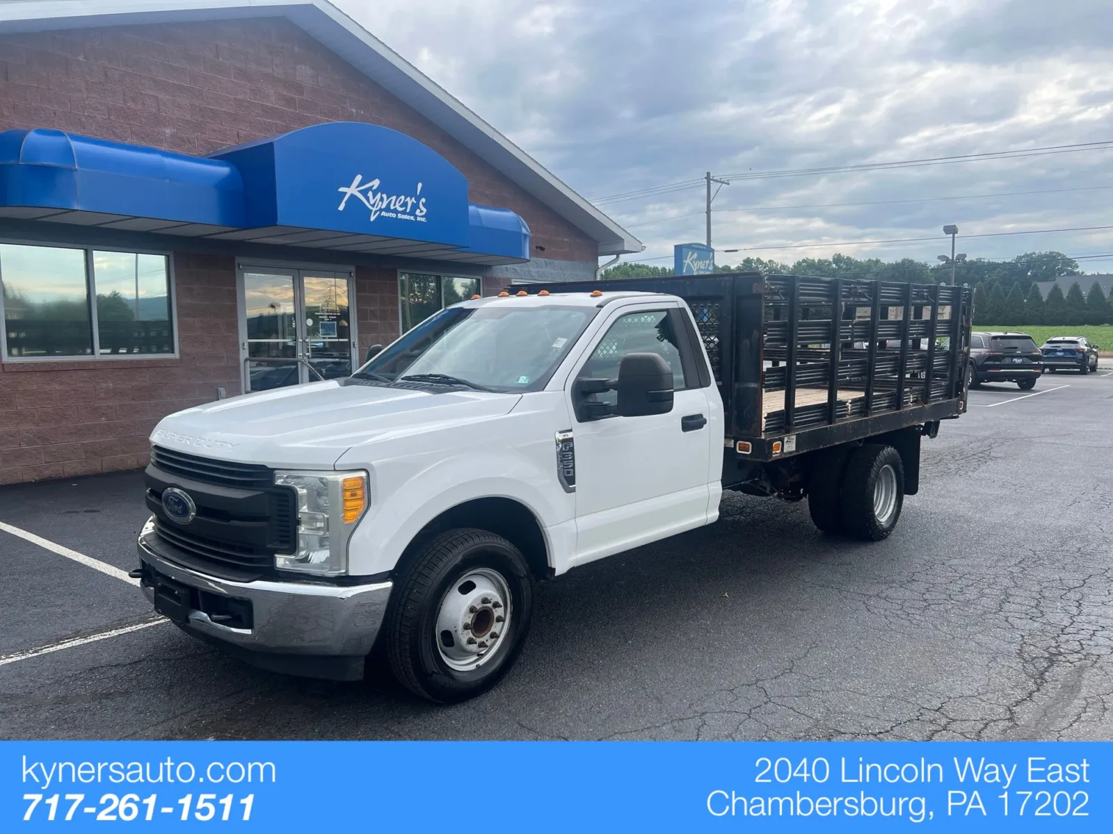 White 2017 Ford F-350SD XL for sale in Chambersburg, PA