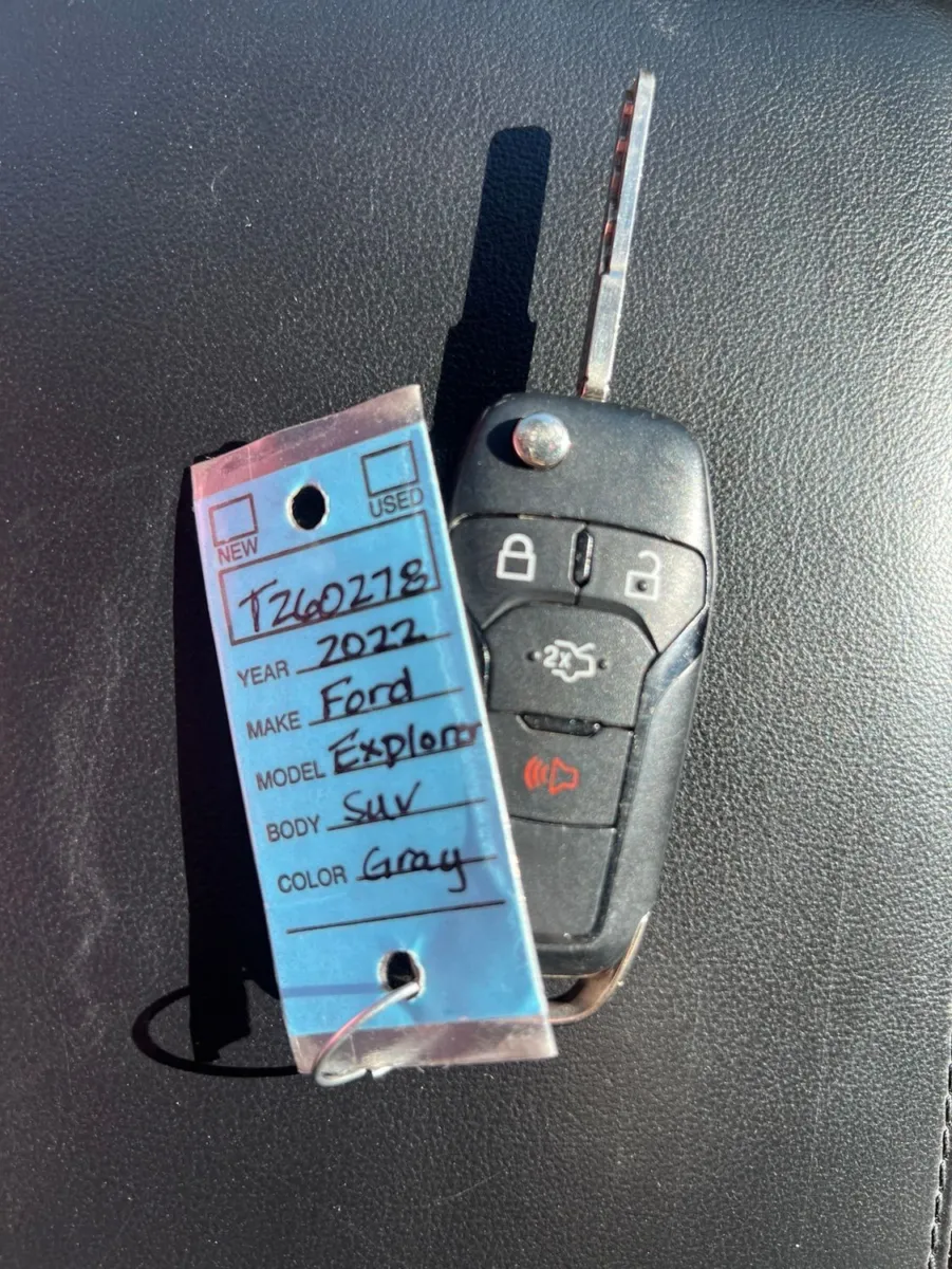 2022 Ford Explorer Base — photo 21