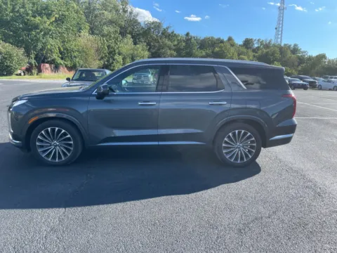 Another view of 2023 Hyundai Palisade Calligraphy for sale in Chambersburg, PA at Kyner's Auto Sales, Inc.
