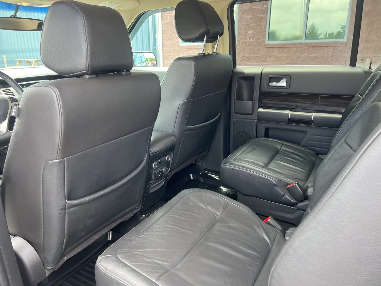 2019 Ford Flex SEL — photo 23