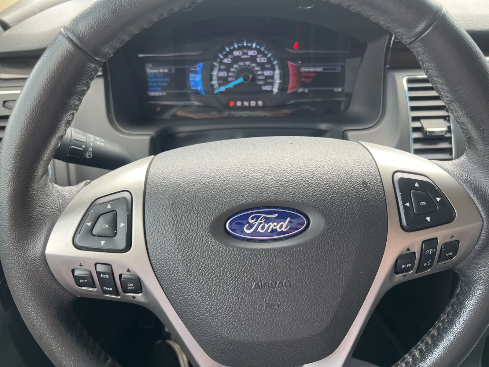 2019 Ford Flex SEL — photo 14