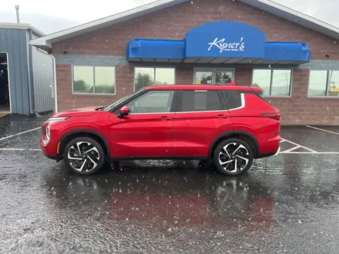 Another view of 2024 Mitsubishi Outlander for sale in Chambersburg, PA at Kyner's Auto Sales, Inc.