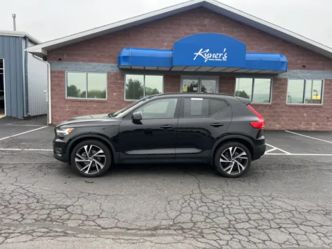 Another view of 2020 Volvo XC40 R-Design for sale in Chambersburg, PA at Kyner's Auto Sales, Inc.